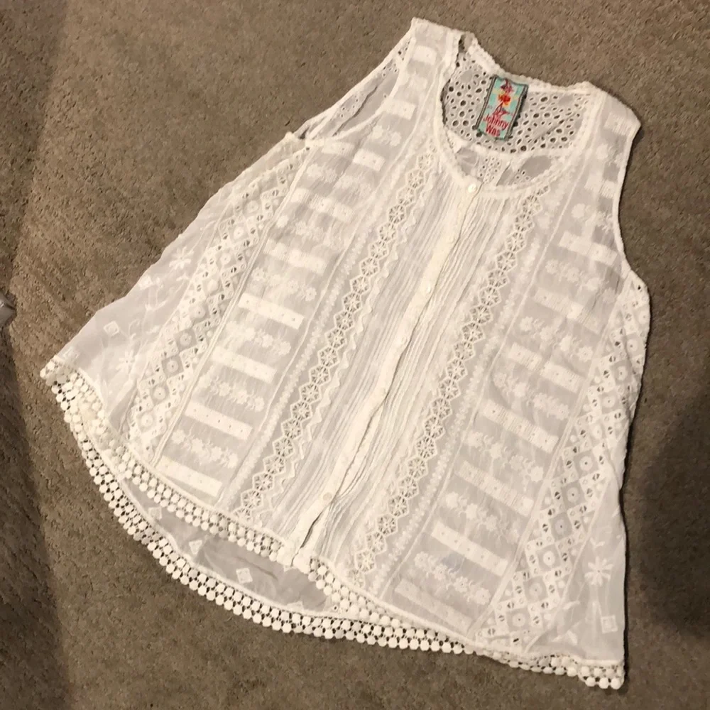 White embroidery Johnny Was top. Size XS. GUC. - Picture 1 of 3